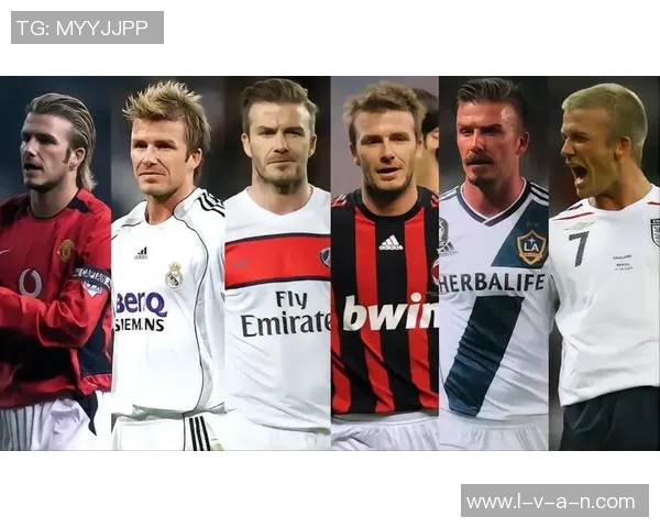 足球女球星比心头像图片展示热情与魅力引领女性力量的全新风采