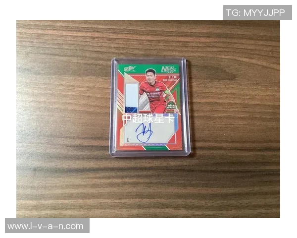 世界杯足球球星卡拆卡体验与收藏价值深度解析